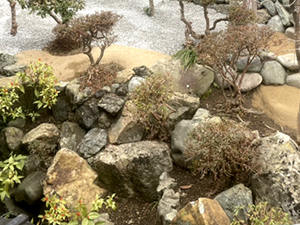 景石（けいせき）の庭・着工前の様子